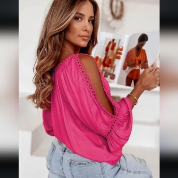 🔥New Rose lace cut out sleeve top - Picture 4 of 8